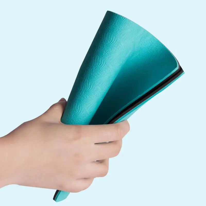 Modern Women's Apparel Padded yoga mat for knees